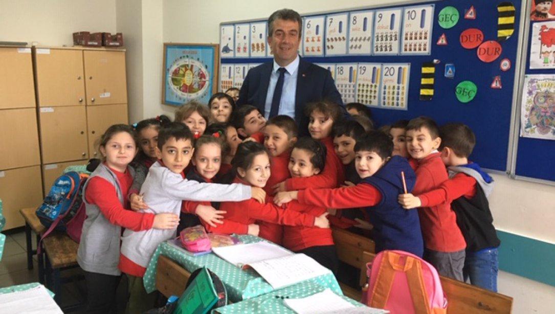 "GELECEK BİZİM..." Milli Eğitim Müdürümüz Bülent ERGENE 11 Mart İlkokulunda...